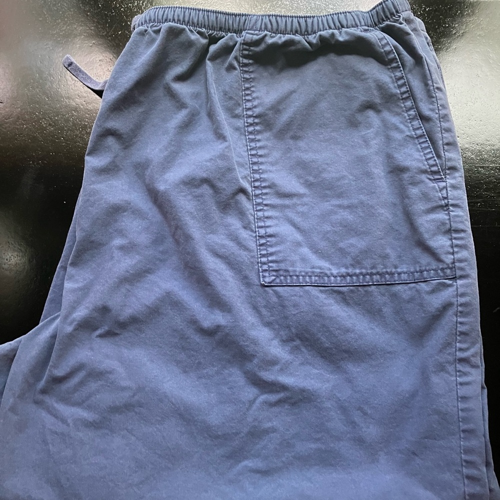 L.L. Bean 2X Classic Fit capri chino in Navy